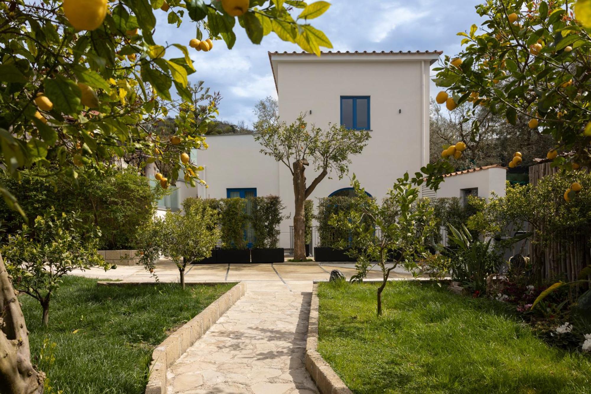 Relais Palazzo Del Barone (Adults Only) Sorrento Exterior foto